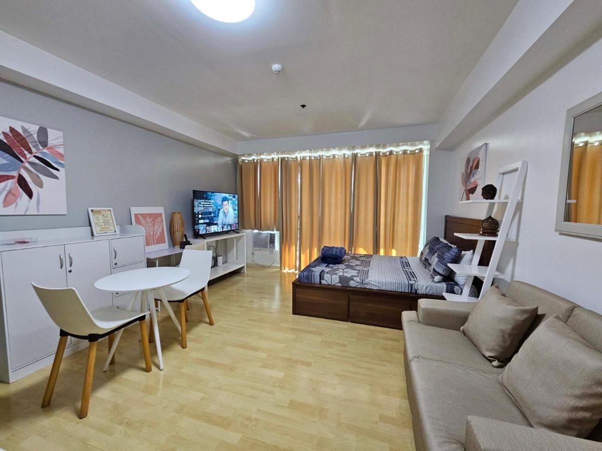 N Place At Soho Central Маніла Екстер'єр фото